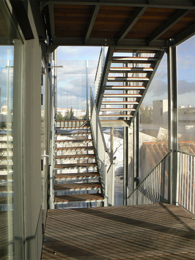 bureaux-activite-entrepot-boutique-showroom-kaporal-architecte-marseille-13-(3)