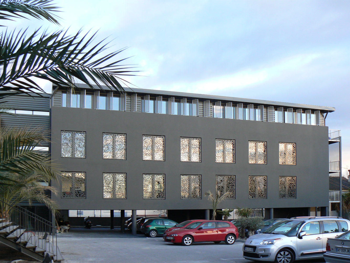 bureaux-activite-entrepot-boutique-showroom-kaporal-architecte-marseille-13-(6)