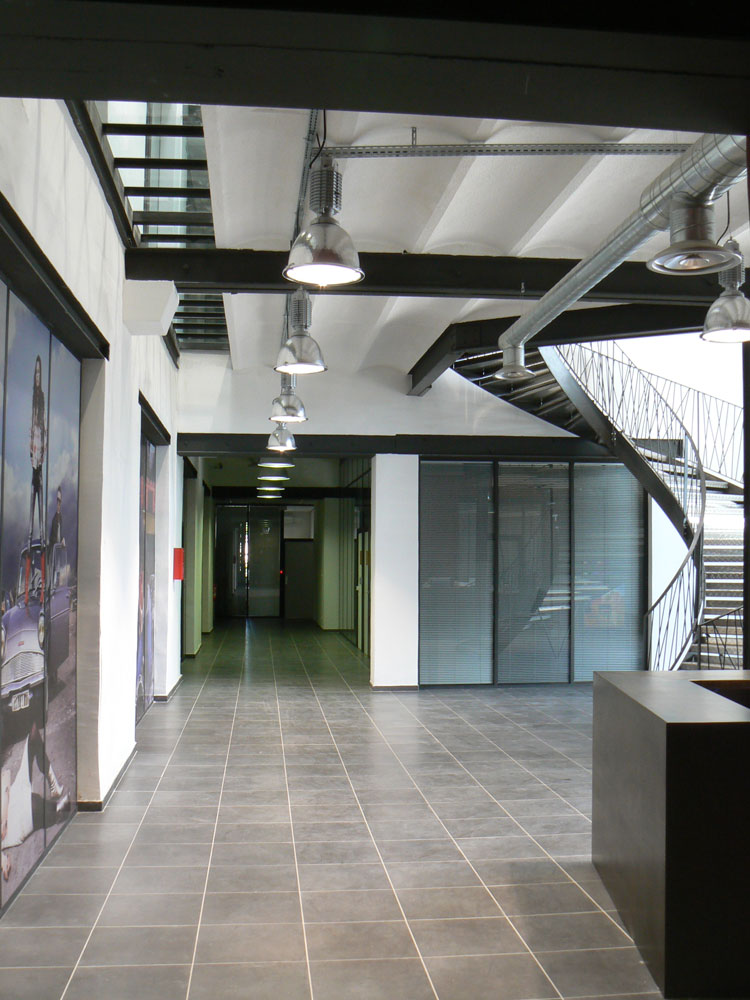 bureaux-entrepot-activite-boutique-kaporal-architecte-marseille-13-(8)